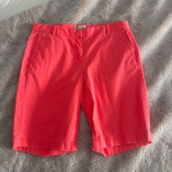 J Crew 98% cotton 2% spandex 10% “Bermuda” shorts in coral. - Picture 1 of 9